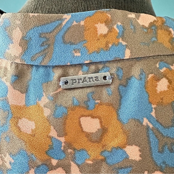 Prana Wild at Heart blouse. NWT. - Picture 3 of 7